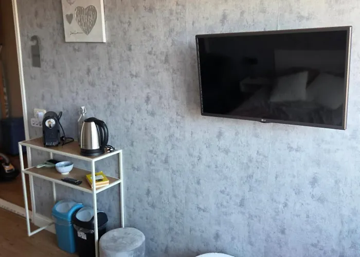 Heerlijk Dromen In T Maantje Валвейк